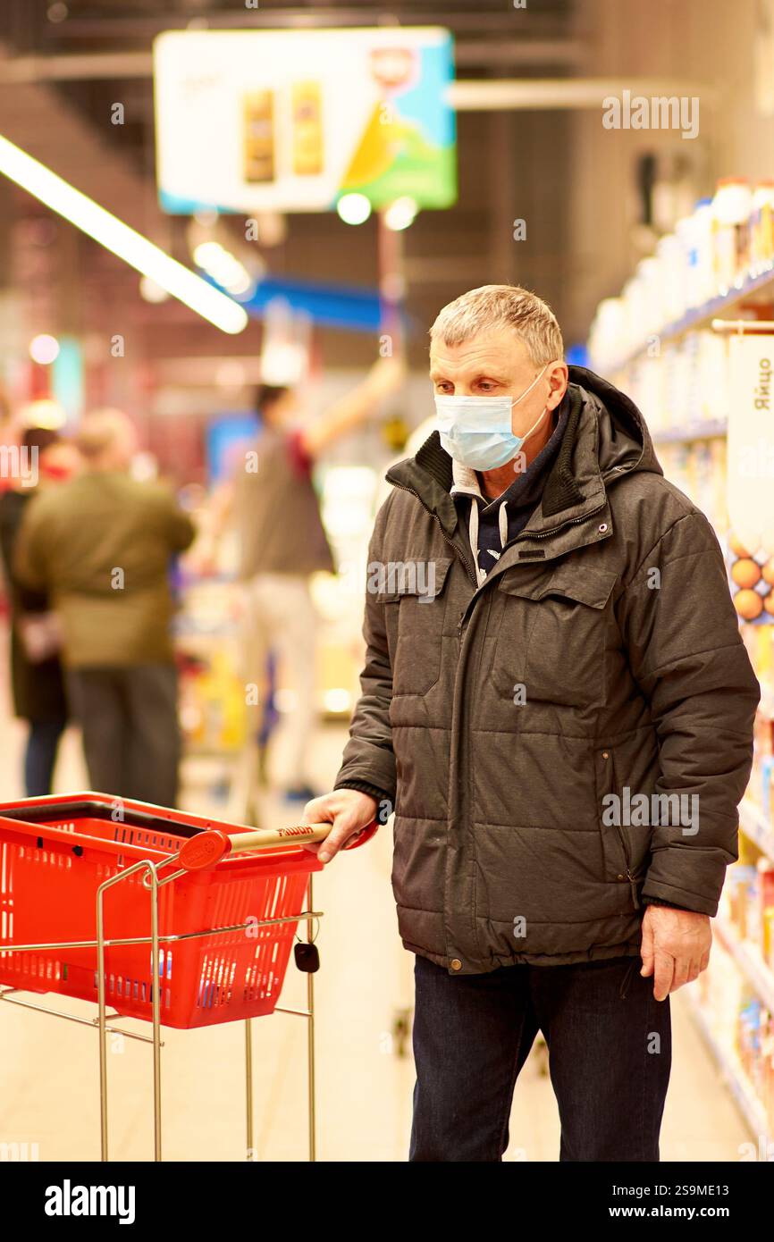65 year old man hi-res stock photography and images - Alamy