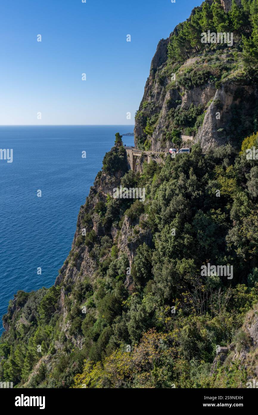 The Amalfi Coast road on the cliffs of the Sorrento Peninsula in italy ...