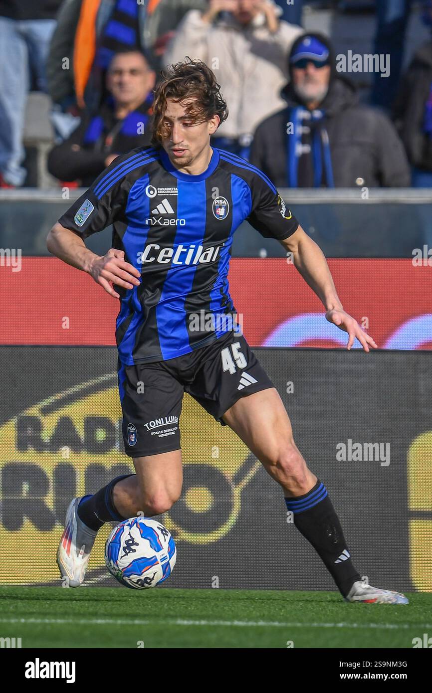 Pisa, Italy. 26th Jan, 2025. Alexander Lind (Pisa) during AC Pisa vs US ...