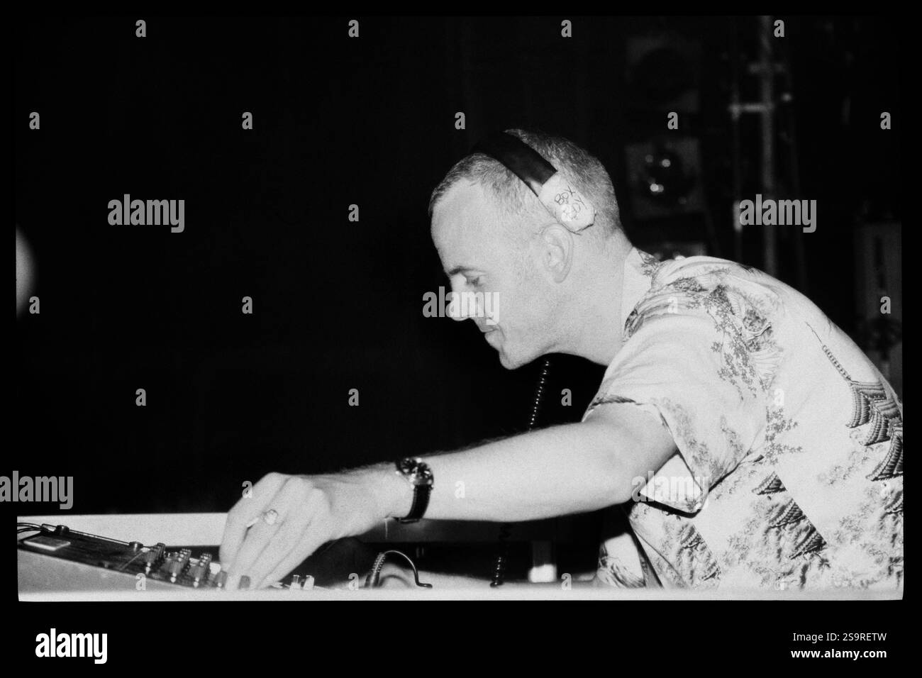 Fatboy slim 1999 hi-res stock photography and images - Alamy