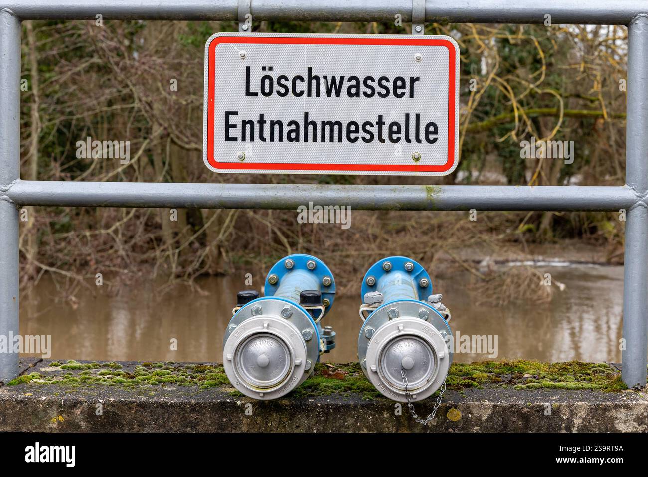 LEMAX Feuerwehrschild 'Löschwasser Entnahmestelle', Aluminium, 297x105 Mm – DIN 4066, Für Innen & Außen