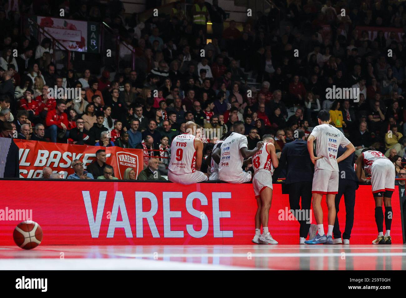 Varese’s Legacy: How a Small-Town Team Punches Above Its Weight Varese’s Legacy: How a Small-Town Team Punches Above Its Weight