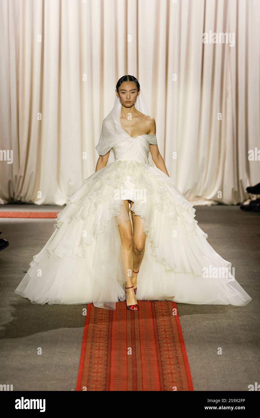 GIAMBATTISTA VALLI Haute Couture SpringSummer 2025 Runway during Paris