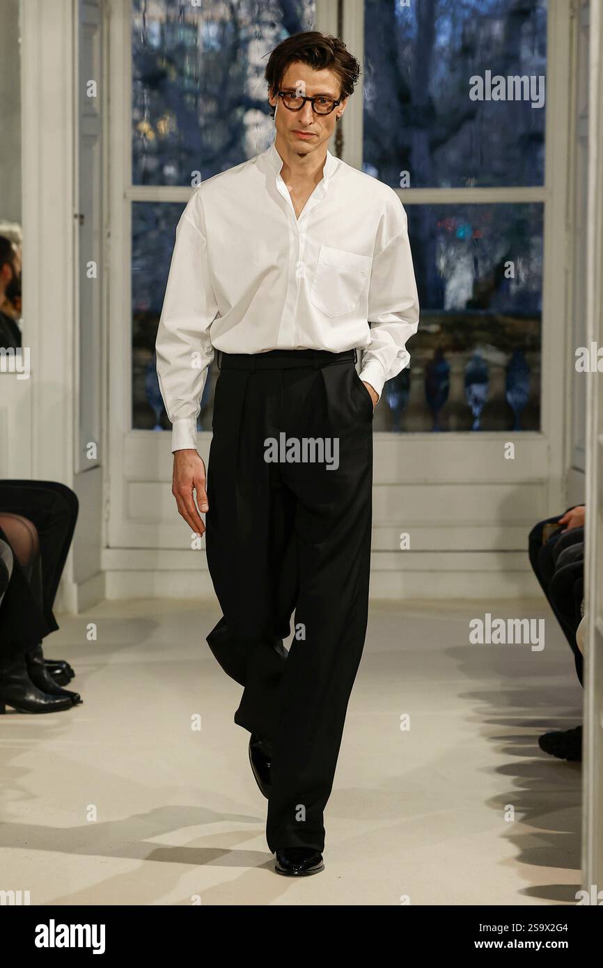 ALEXANDRE VAUTHIER Haute Couture SpringSummer 2025 Runway during Paris