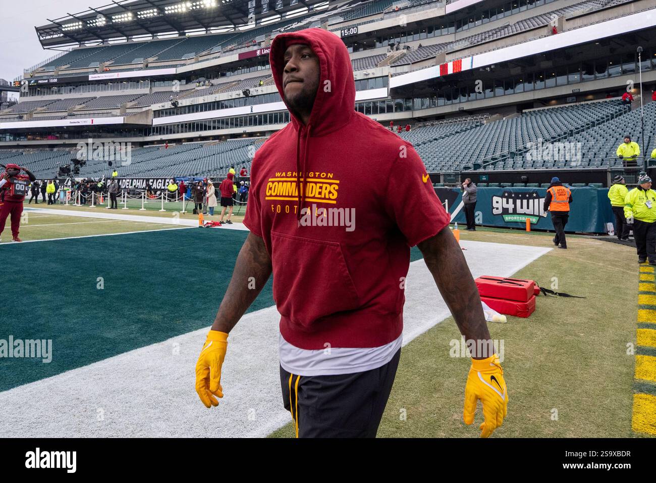 Washington Commanders defensive tackle Jalyn Holmes (96) looks on ...