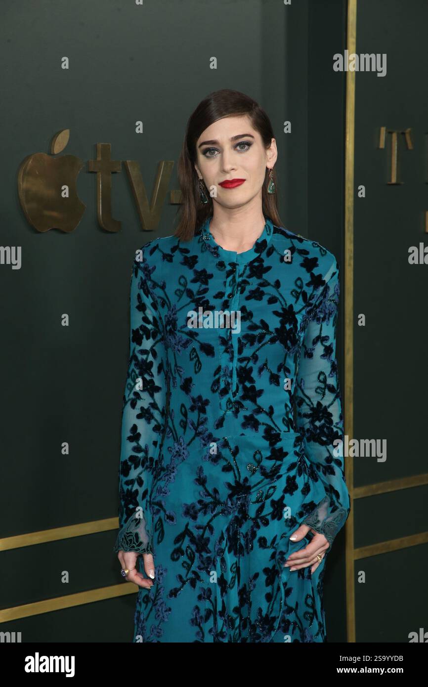 Lizzy Caplan at the 'Truth Be Told' TV show premiere, Arrivals, Samuel Goldwyn Theater, Los Angeles, USA - 11th November 2019 Stock Photo