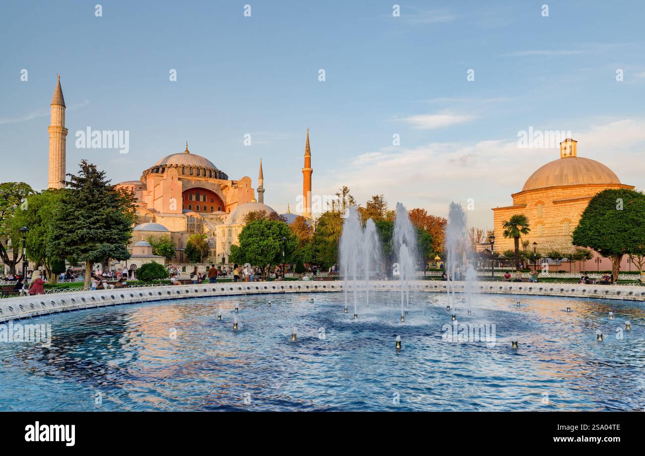 Scenic fountain at the Sultanahmet Square and the Hagia Sophia Stock ...