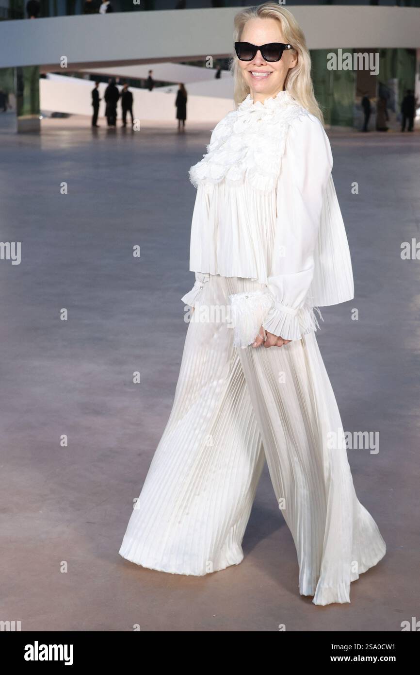 Pamela Anderson attends the Chanel Haute Couture SpringSummer 2025
