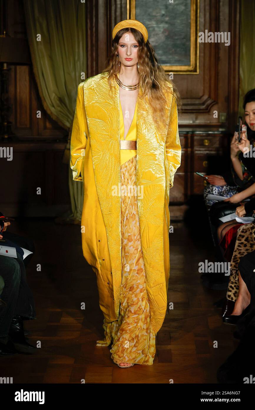 RVDK RONALD VAN DER KEMP Haute Couture SpringSummer 2025 Runway during