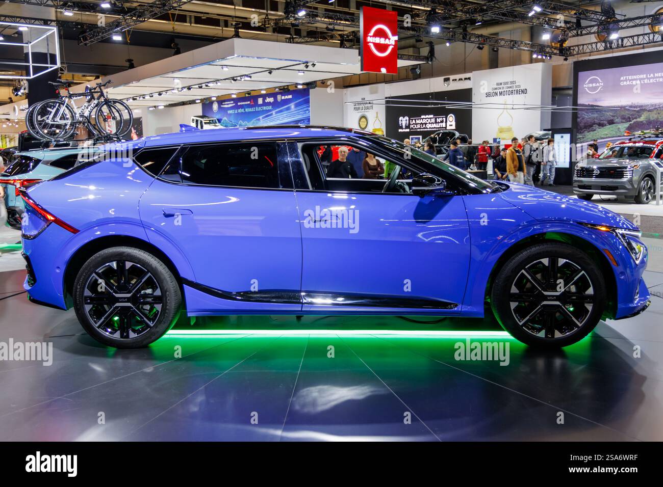 Montreal, Canada - Circa 2025: 2025 Kia EV6 side profile Stock Photo ...