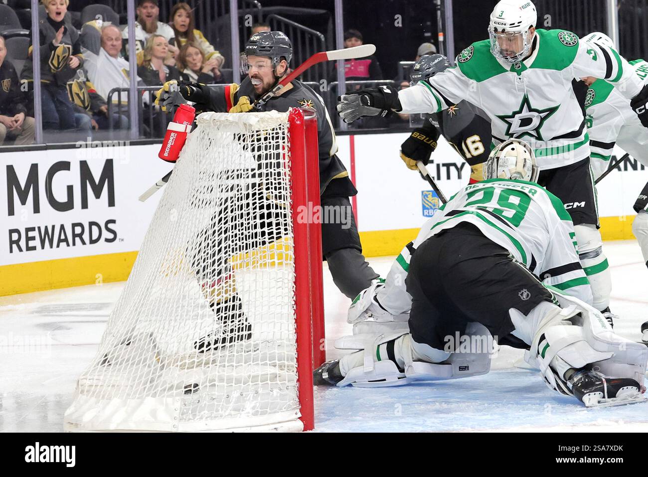 Vegas Golden Knights center Tomas Hertl scores against Dallas Stars