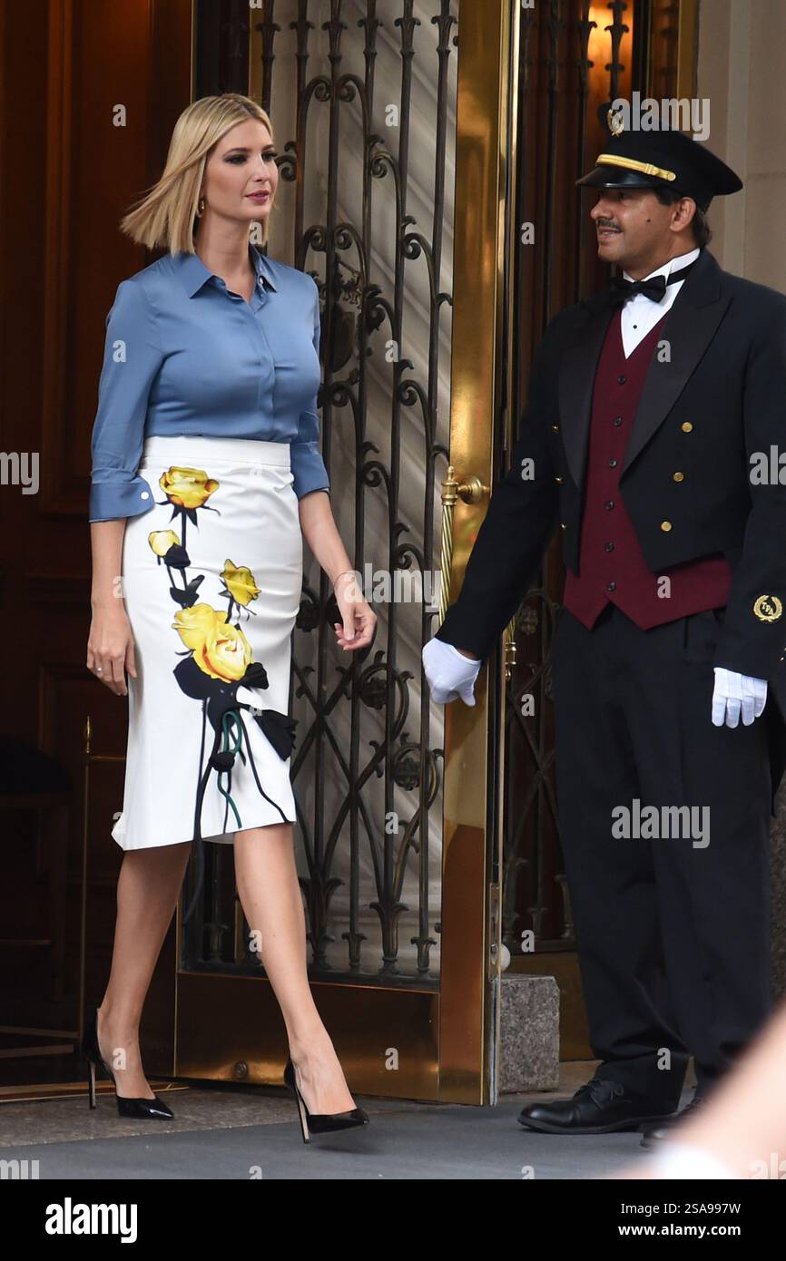 その他 IVANKA 1WC4251152106B.jpg