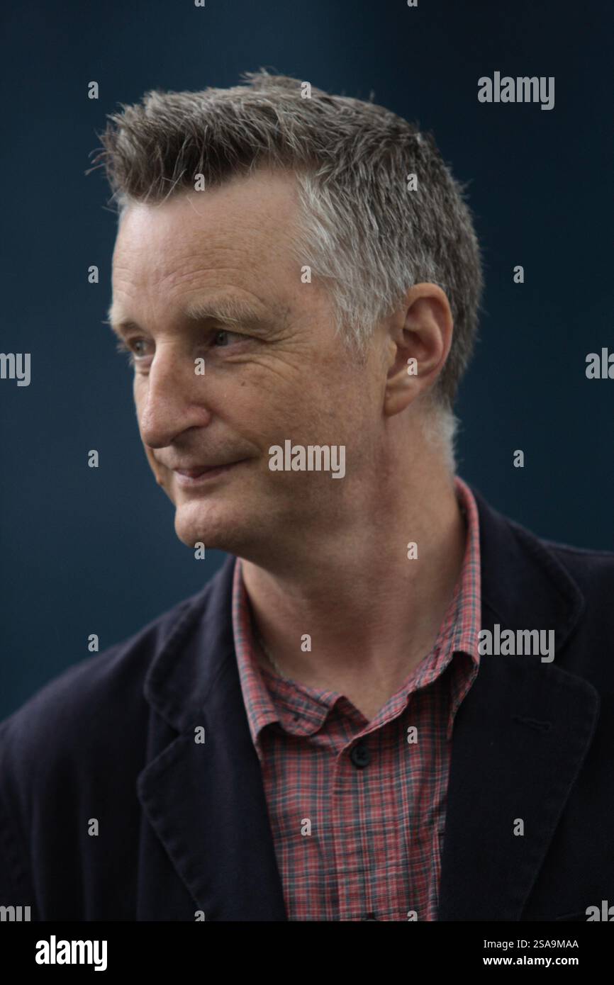 Internationally-acclaimed English singer-songwriter Billy Bragg ...