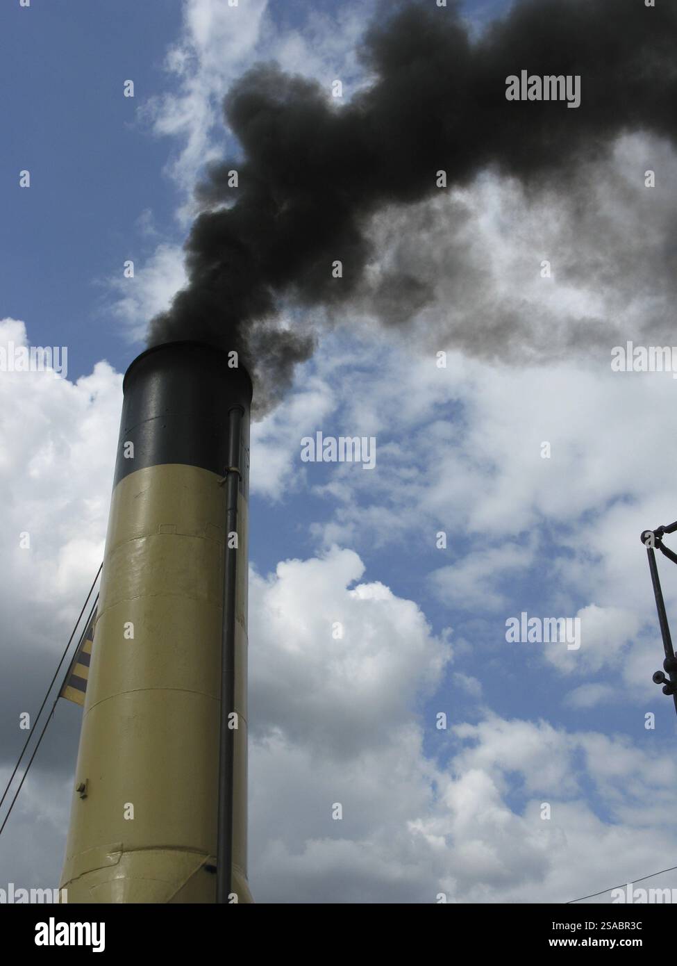 Smoke from old boat hi-res stock photography and images - Alamy