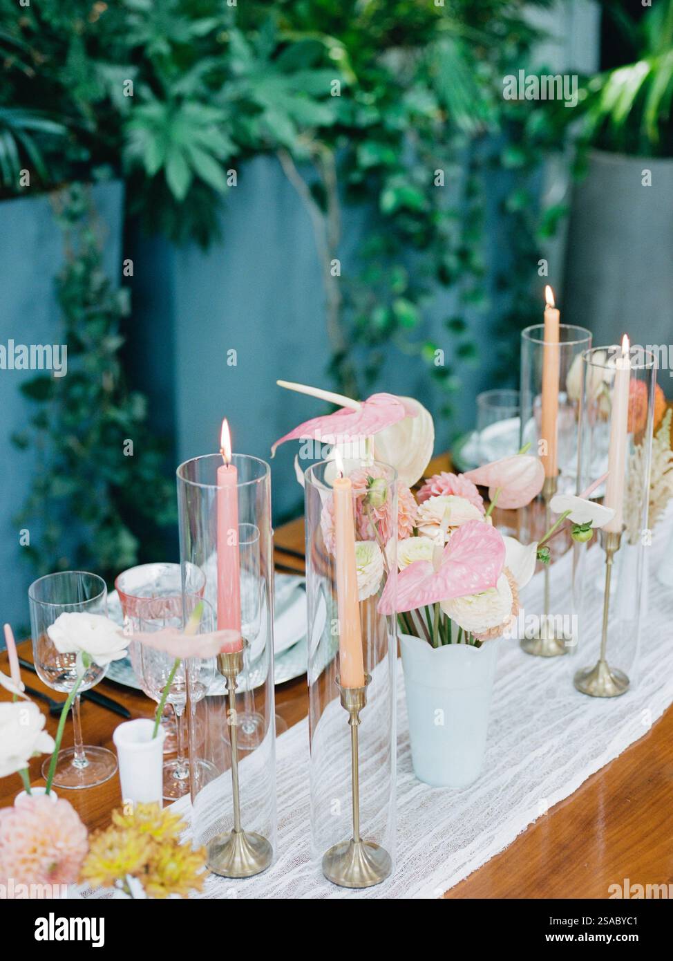 setting-features-candles-hi-res-stock-photography-and-images-alamy