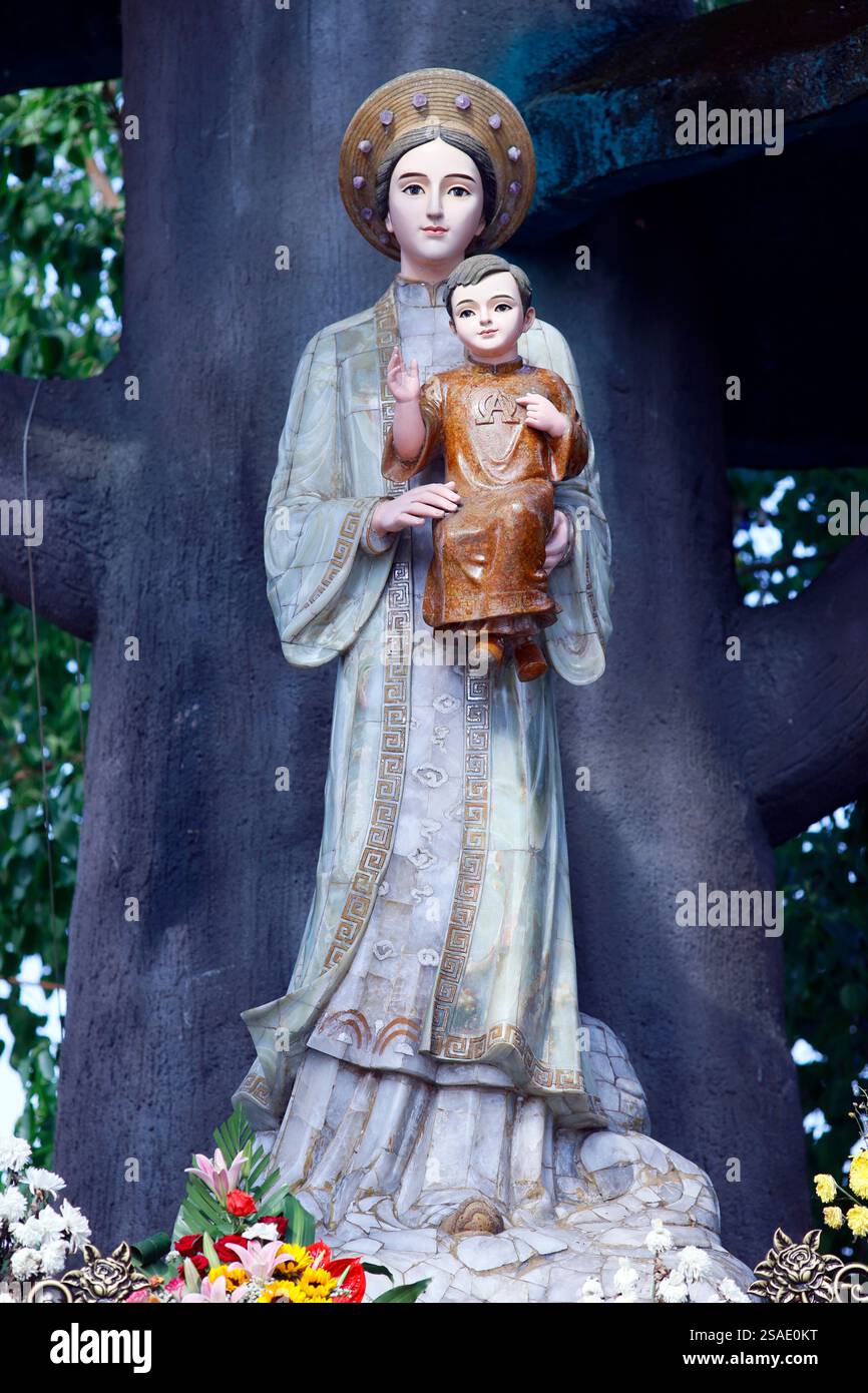Our lady of la vang hi-res stock photography and images - Alamy