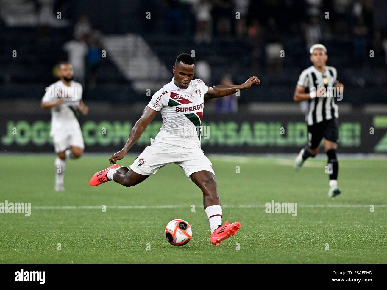 Rio De Janeiro, Brazil. 29th Jan, 2025. Jhon Arias of Fluminense in action during the Campeonato Carioca 2025 football match between Botafogo and Fluminense at the Nilton Santos Stadium on January 29, 2025 in Rio de Janeiro, Brazil. (Andre Ricardo/Sports Press Photo/SPP) Credit: SPP Sport Press Photo. /Alamy Live News Stock Photo
