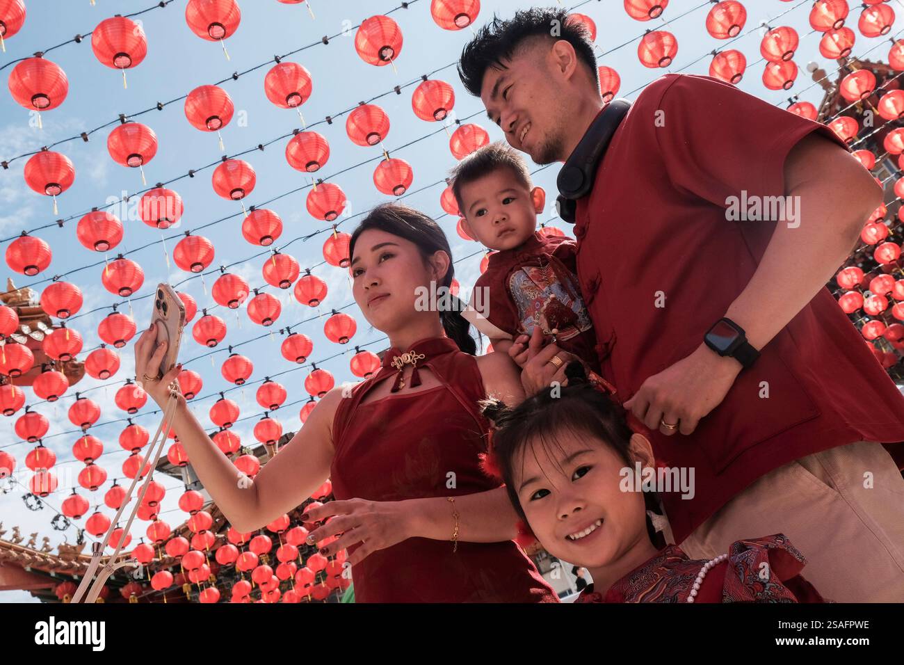 what do people wear during the chinese new year
