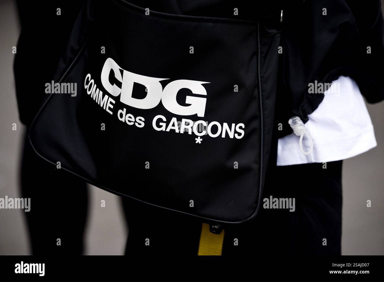 Comme des garcons (store) hi-res stock photography and