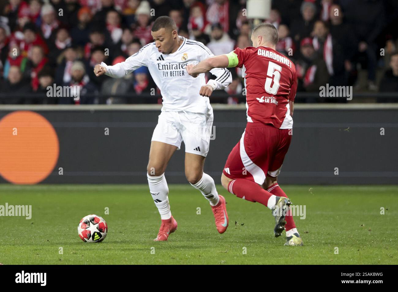 Aimant Souvenir Match Stade Brestois Vs Real Madrid - 29/01/2025 - Format 5,6x5,6 Cm - Neuf