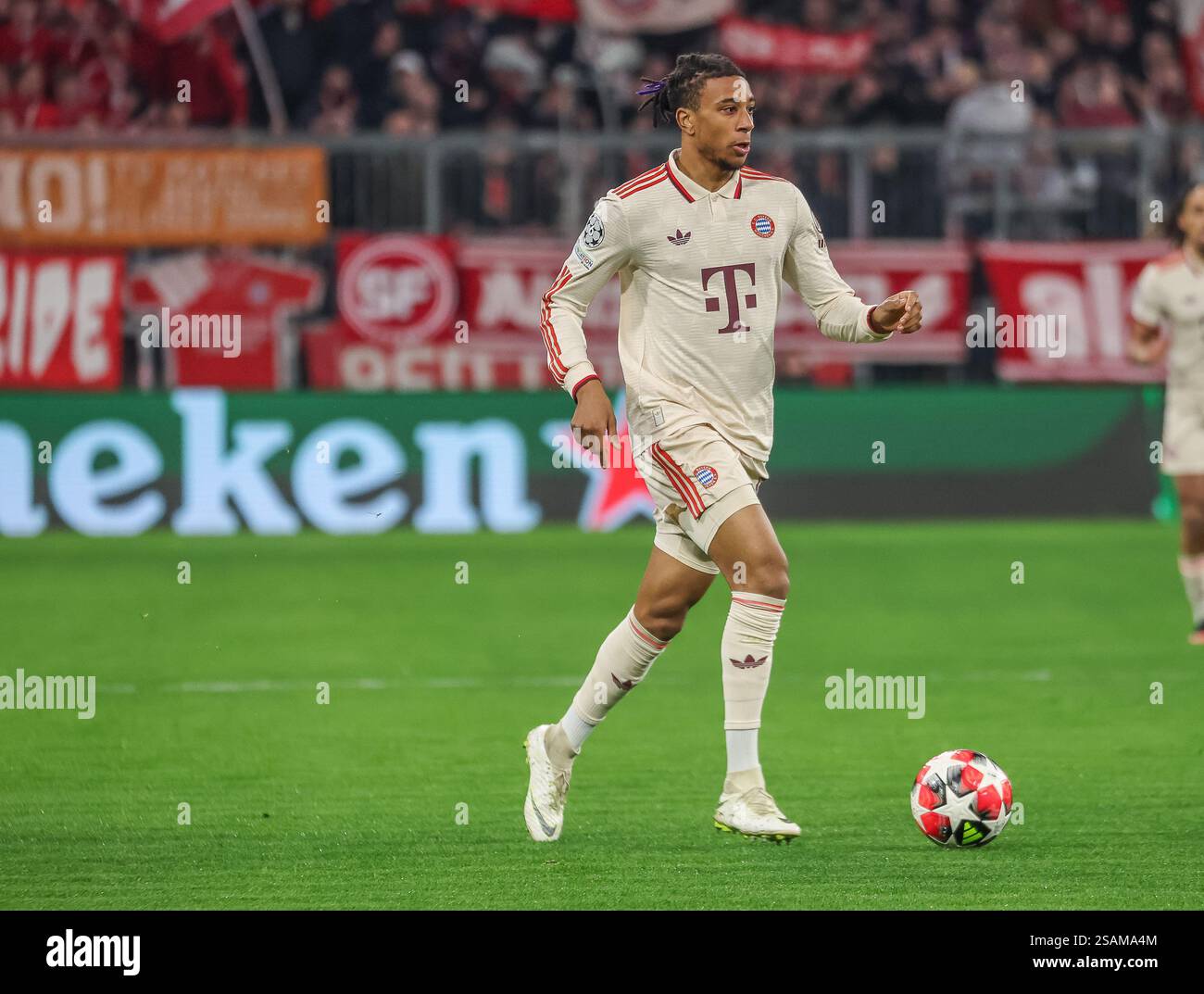 Michael Olise FC Bayern Muenchen 17 GER FC Bayern Muenchen Vs SK Michael Olise FC Bayern Muenchen 17 GER FC Bayern Muenchen Vs SK