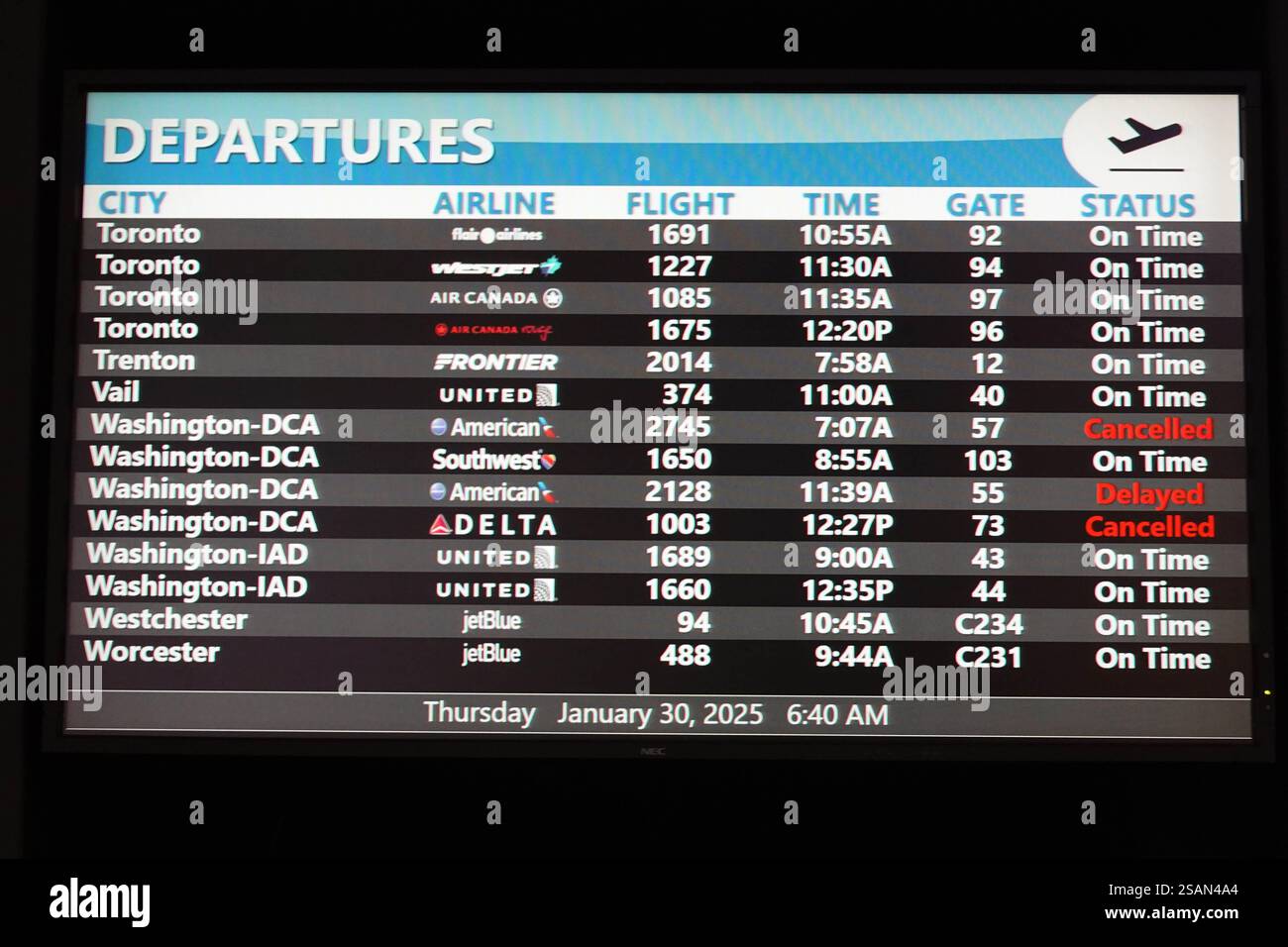 Cancelled and delayed American Airlines and Delta Airlines flights to