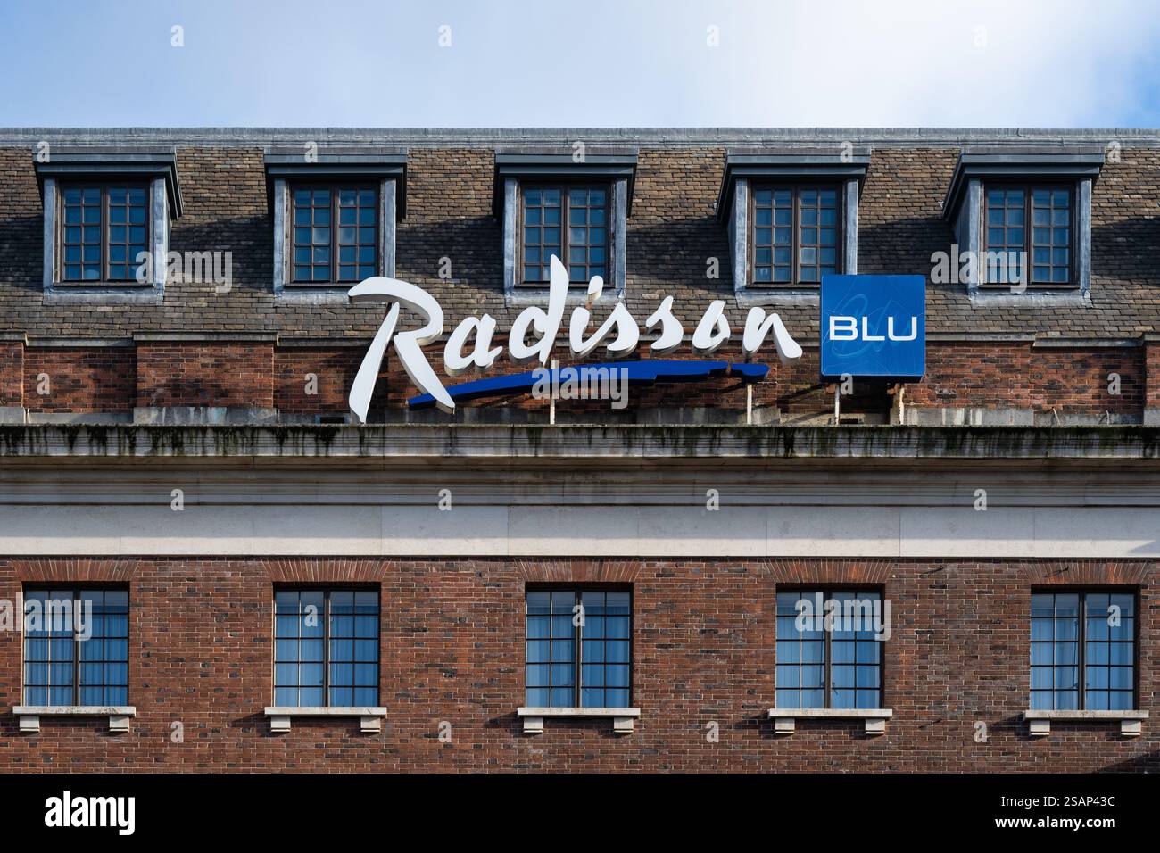 Radisson sign hi-res stock photography and images - Alamy