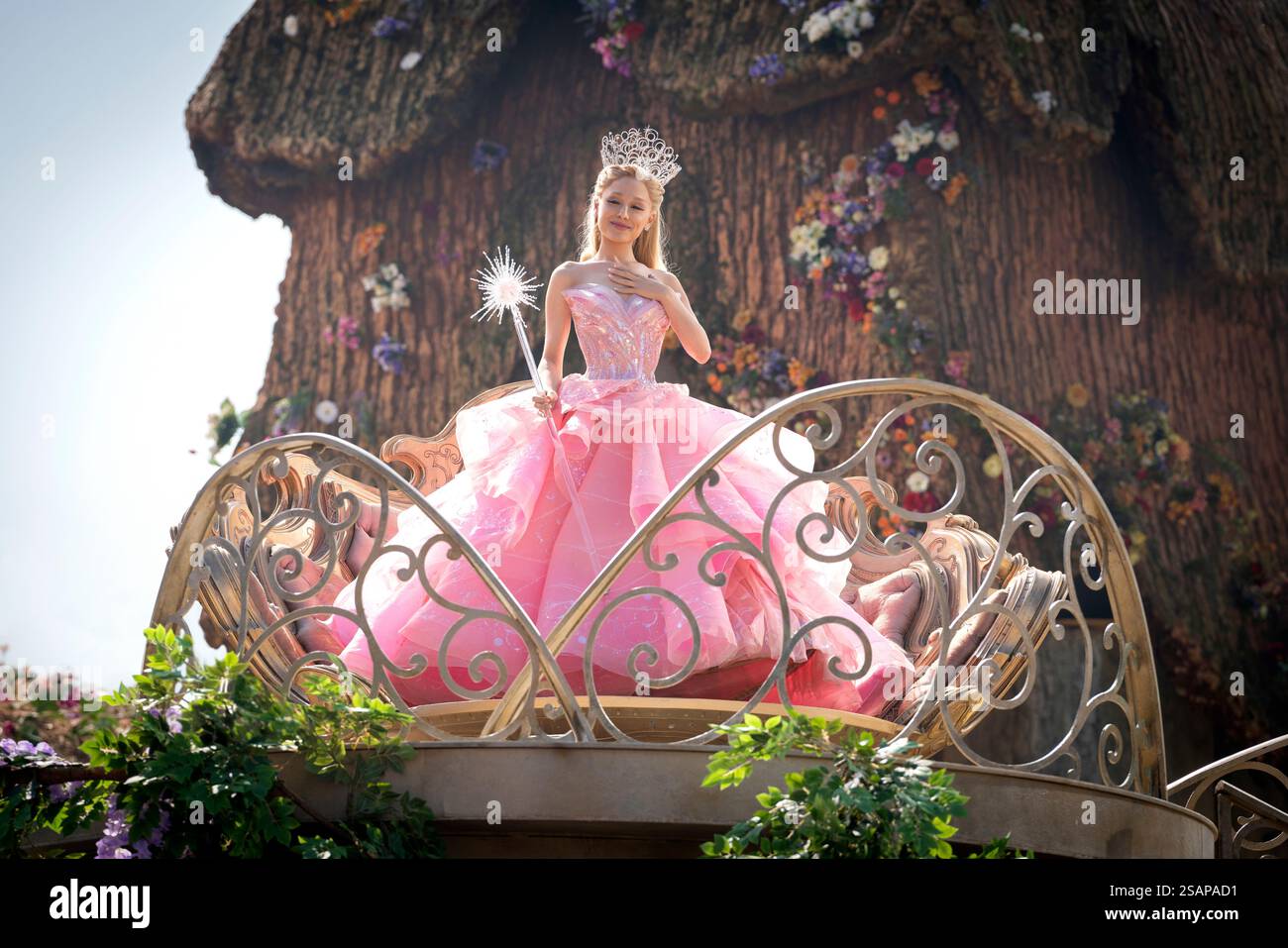 Oz De Grote En Krachtige Glinda Staf Why Glinda Changes Her Name In Oz De Grote En Krachtige Glinda Staf Why Glinda Changes Her Name In