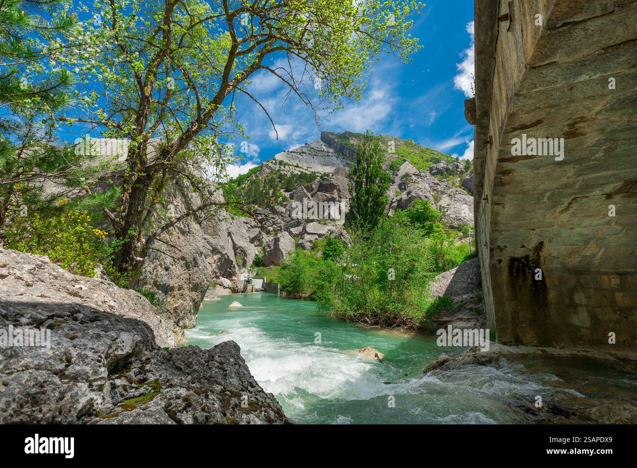Le Claps Luc En Diois Dr me Southern France In 1442 Limestone 