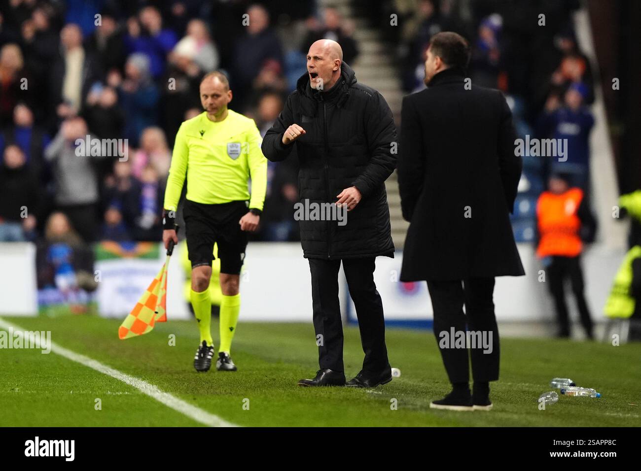Rangers manager Philippe Clement (centre) reacts during the UEFA