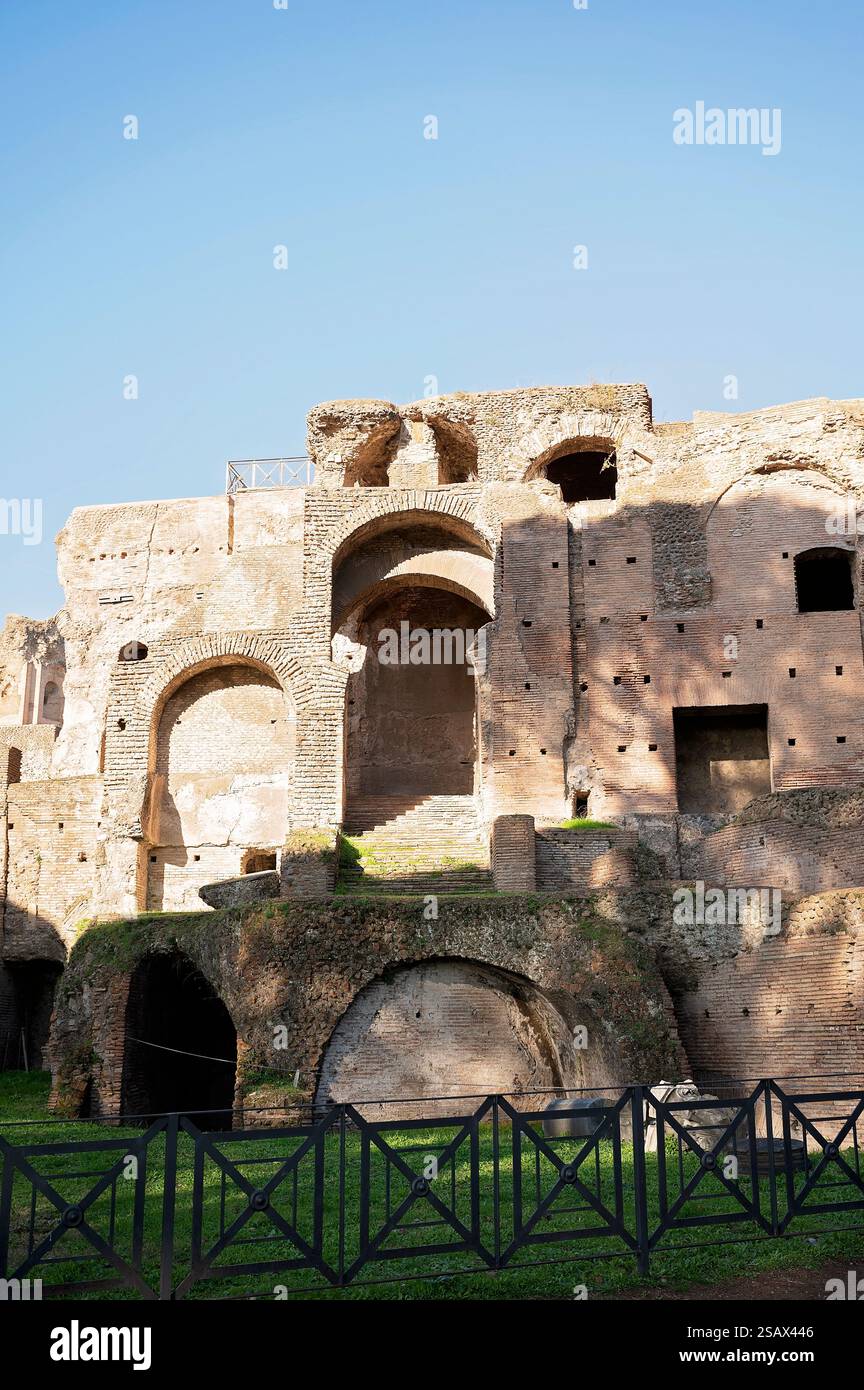 Brick stone arches hi-res stock photography and images - Alamy