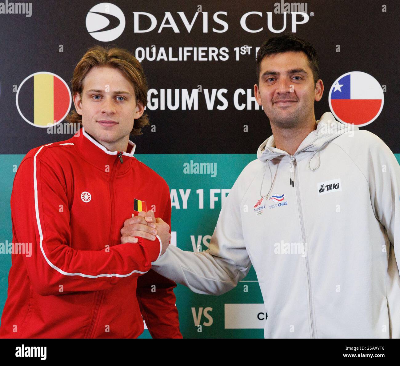 Hasselt, Belgium. 31st Jan, 2025. Belgian Zizou Bergs and Chilean Tomas Barrios Vera pictured aftera the draw ahead of the qualifiers of the Davis Cup World Group tennis meeting between Belgium and Chile, Friday 31 January 2025, in Hasselt. BELGA PHOTO BENOIT DOPPAGNE Credit: Belga News Agency/Alamy Live News Stock Photo