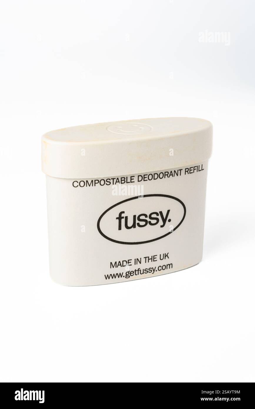 View of 10 Luxury Wedding Registry Trends 2025 | GiftList Gift Guides