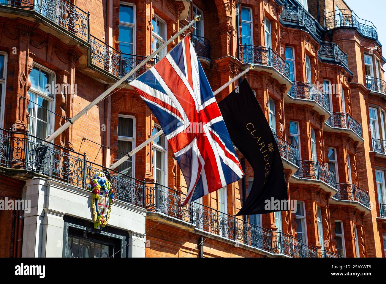 Exterior of Claridge's Hotel in Mayfair decorated for the Christmas period, London, UK Stock Photo