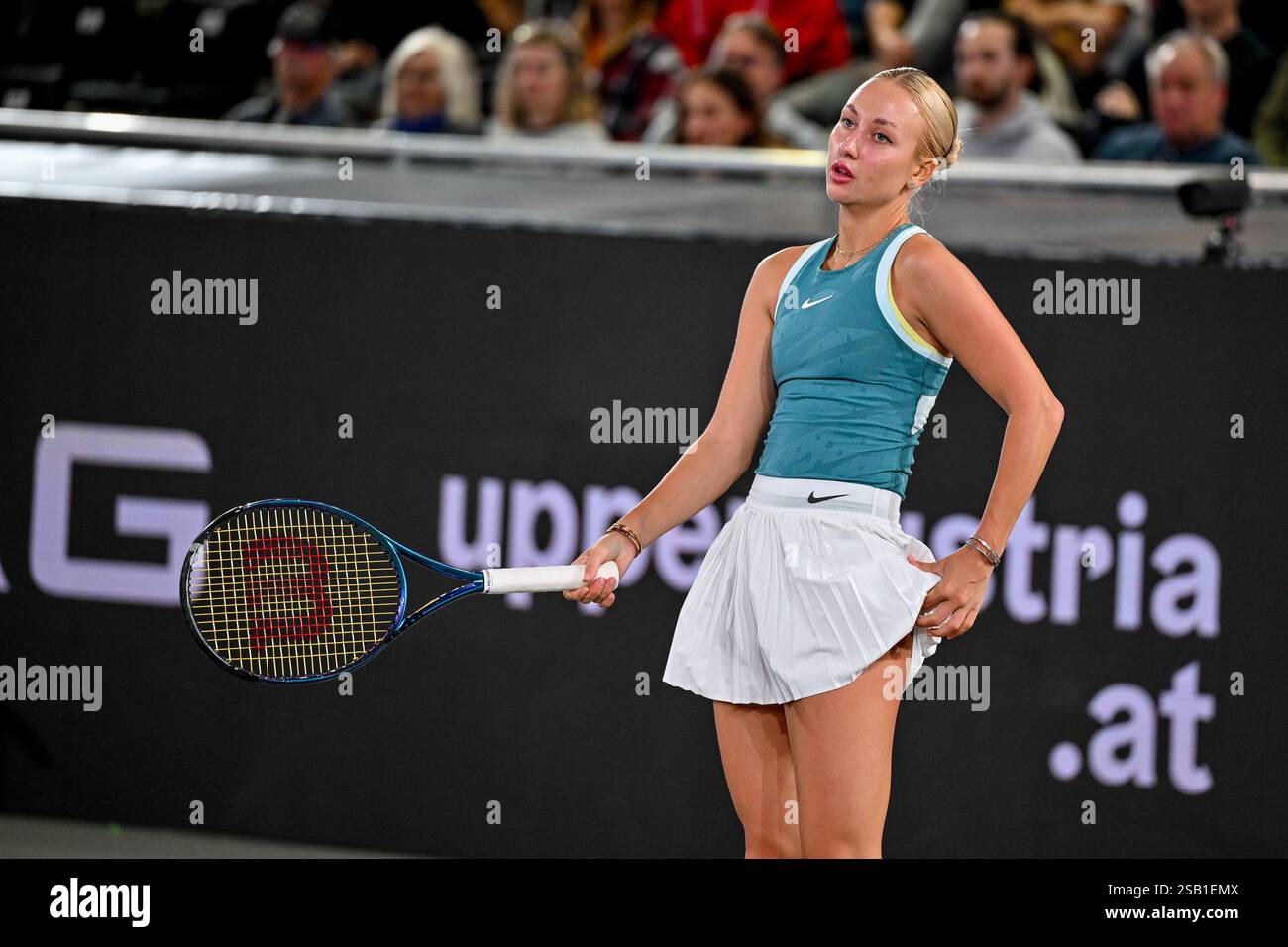LINZ, AUSTRIA JANUARY 31 Anastasia Potapova during the WTA 500 Upper