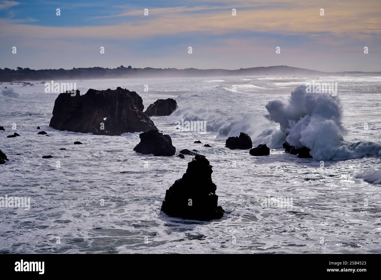 Off Shore Rocks Offshore rocks hi-res stock photography and images - Alamy