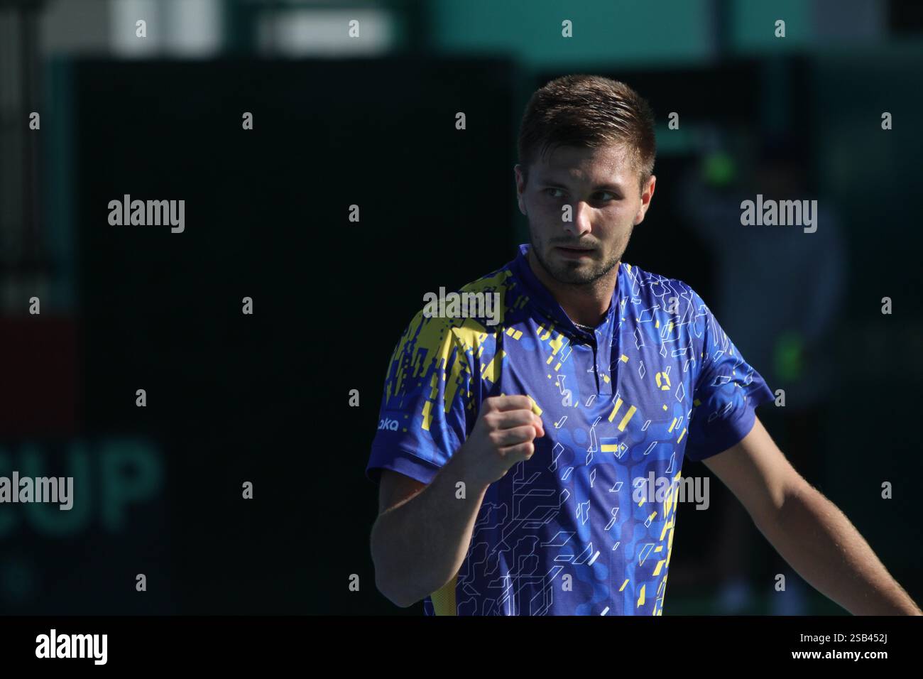 Tunis, Tunis, Tunisia, Tunisia. 31st Jan, 2025. TUNIS, TUNISIA - JANUARY 31: Oleksandr Ovcharenko of Ukraine returns the ball to Moez Echargui of Tunisia during Davis Cup World Group 1 match of the Europe and Africa Zone, at El Menzah Stadium in Tunisia, on 31 January, 2025. Credit: Hasan Mrad/ZUMA Press Wire/ZUMA Wire/Alamy Live News Stock Photo