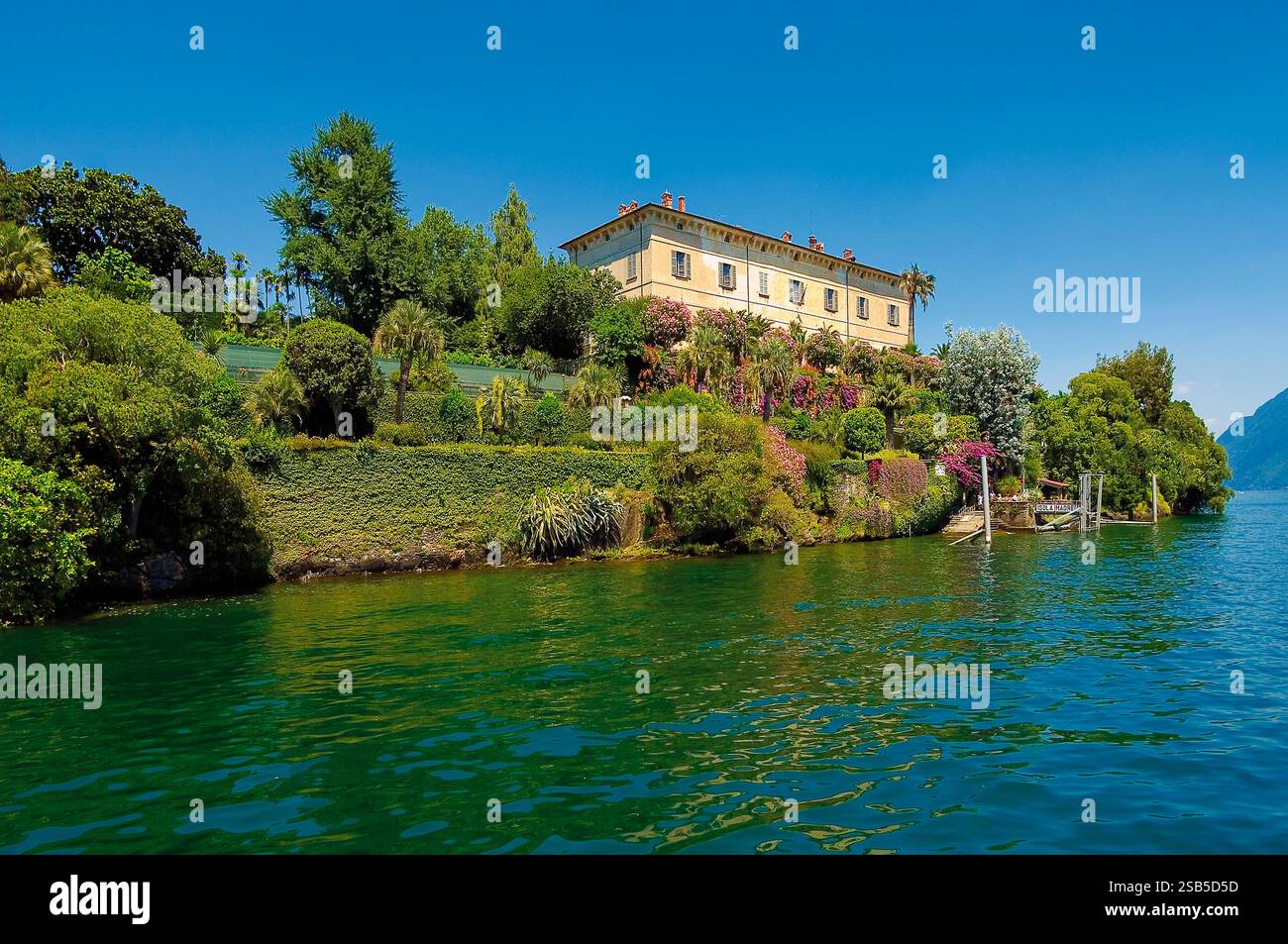 italy-piedmont-stresa-maggiore-lake-mother-island-isola-madre