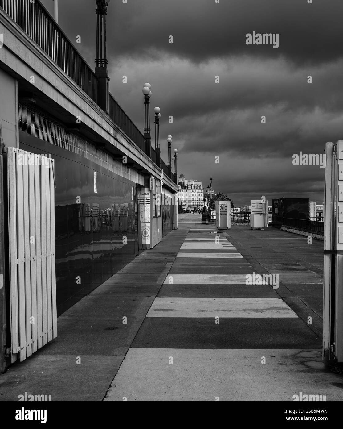 Bandstand eastbourne promenade Black and White Stock Photos & Images ...