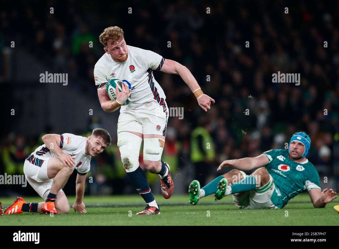 England's Ollie Chessum runs with the ball during the Six Nations rugby