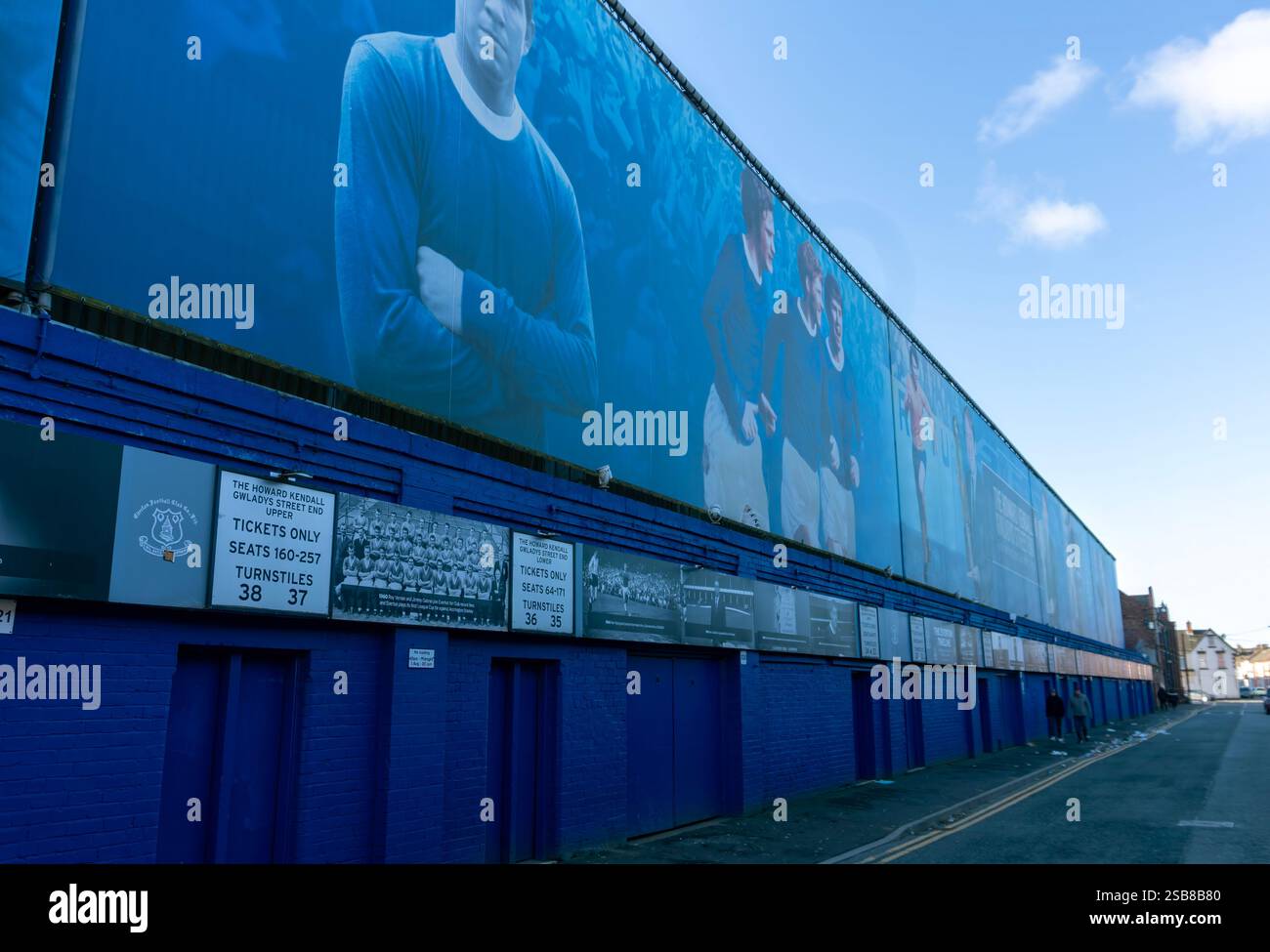 Goodison park stadium derby hi-res stock photography and images - Alamy