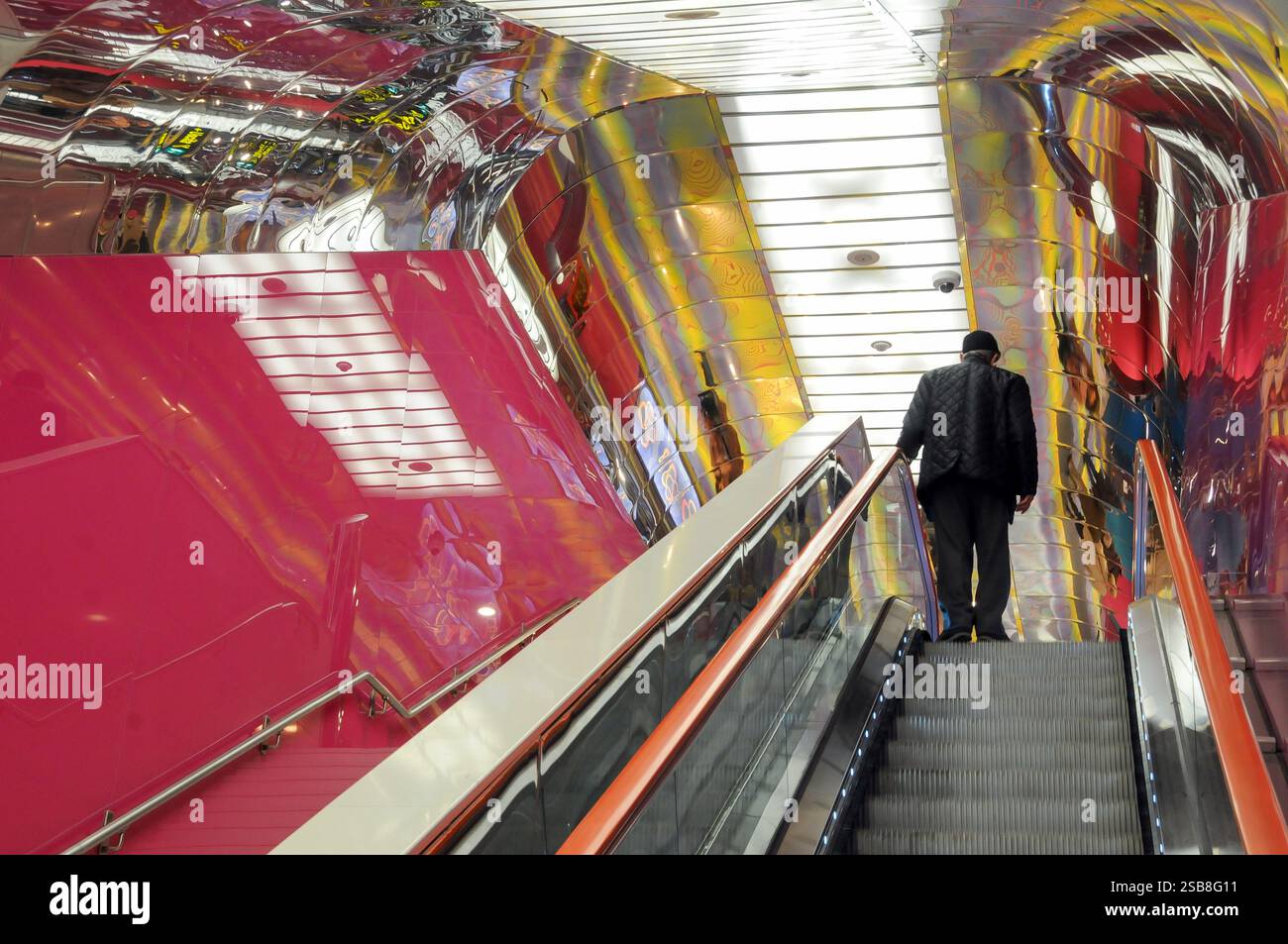 Interior of the "Università" art station of the Naples metro line 1 ...