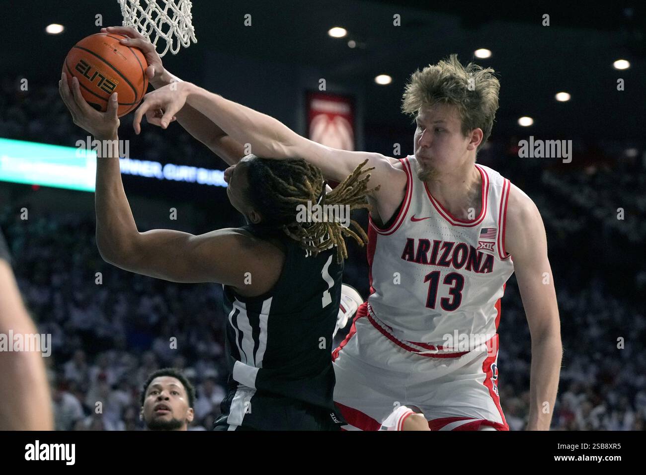 Arizona forward Henri Veesaar (13) during the first half of an NCAA