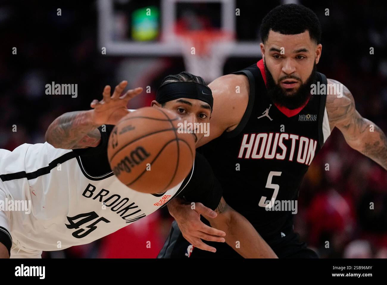 Brooklyn Nets guard Keon Johnson (45) reaches for a loose ball while ...