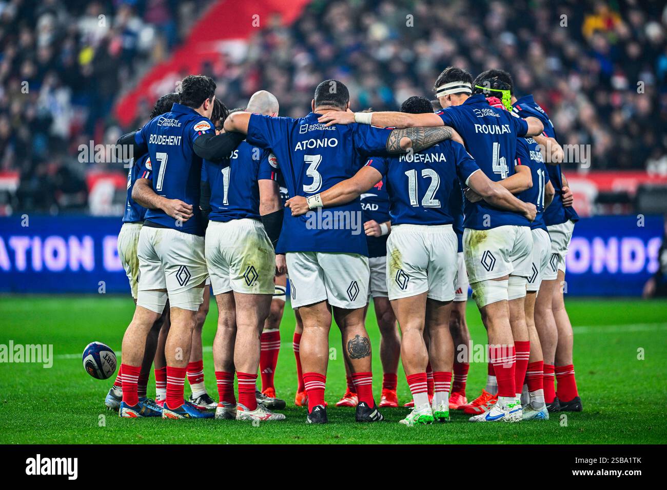 Paris, France. 31st Jan, 2025. French team players in group during the ...