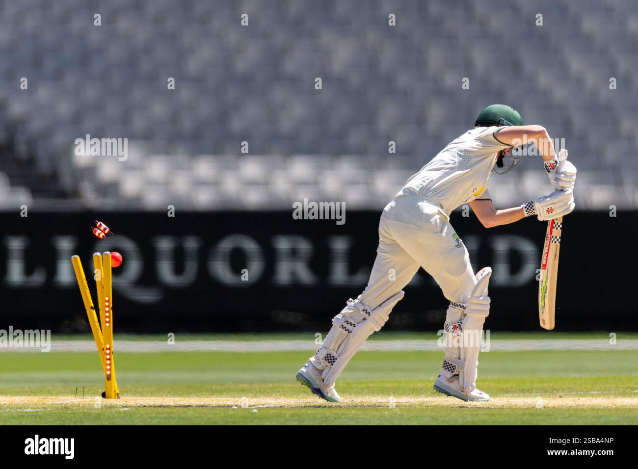 melbourne-australia-1-february-2025-beth-mooney-of-australia-gets