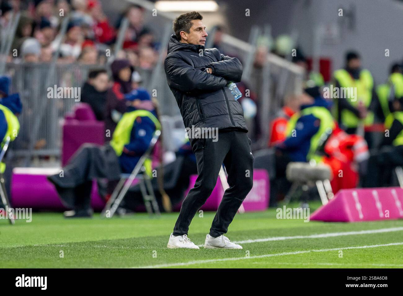 Marcel Rapp Marcel Rapp (Holstein Kiel, Chef-Trainer). GER, FC Bayern Muenchen vs ...