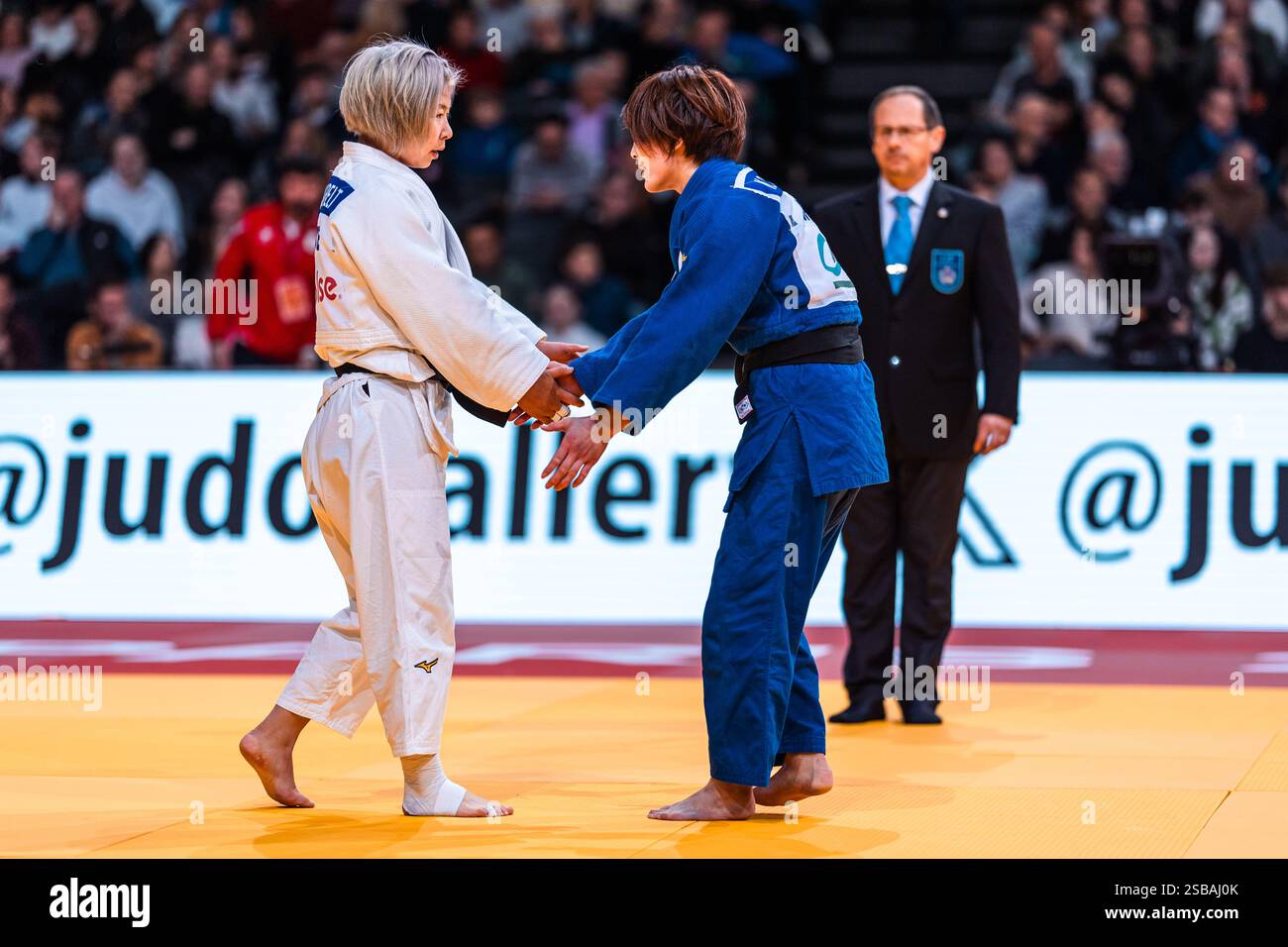 Kokoro FUJISHIRO (JPN) and Khorloodoi BISHRELT (UAE) quarter final