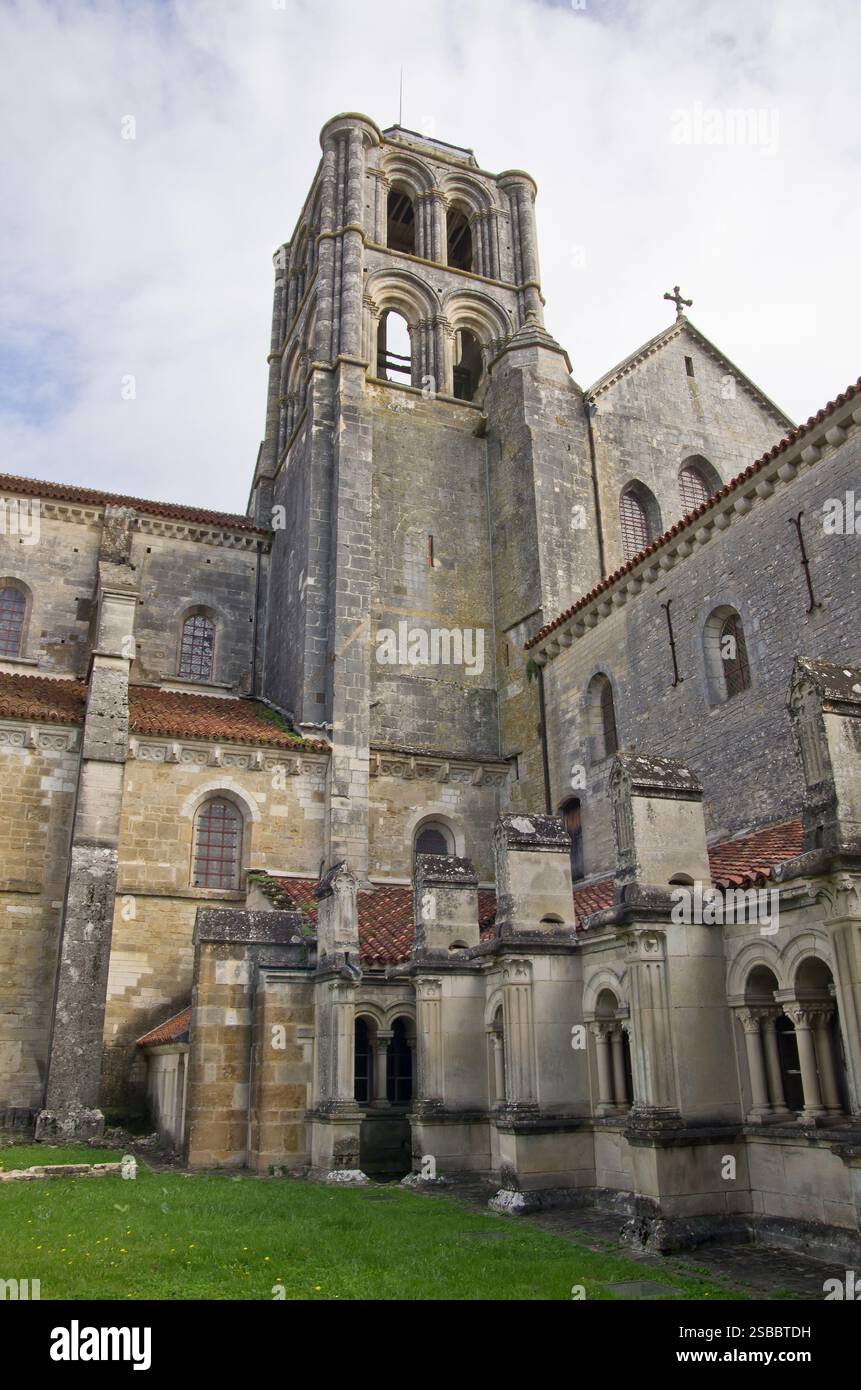 Vézelay Abbey chapter house, monks colonnade, tower viewed from the south Stock Photo