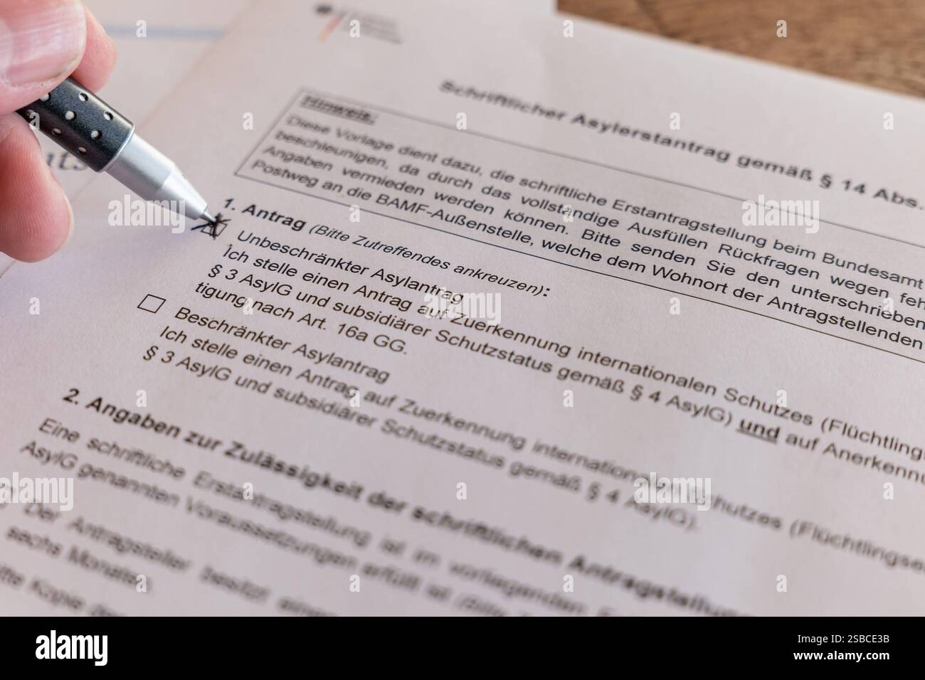 Antrag auf Asyl Ein entscheidender Schritt 02.02.25, Selters ...